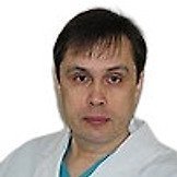 Врач Рябов Валентин Валентинович